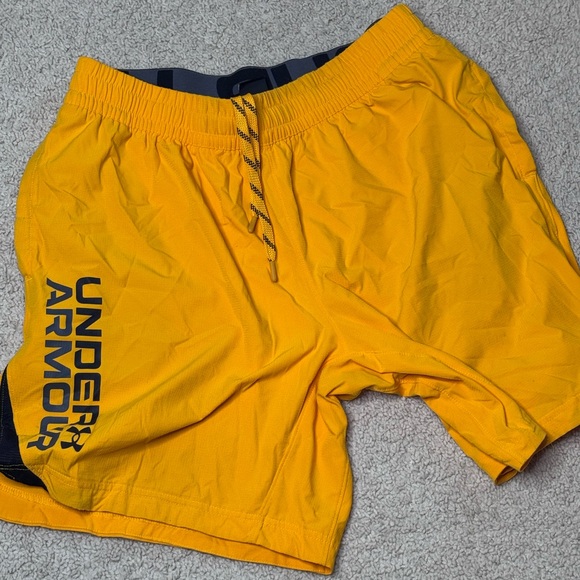 Under Armour Other - Under Armour Men’s Yellow Loose Fit Training Shorts XL
